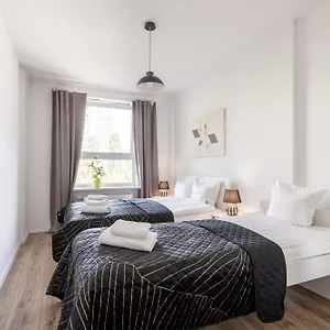 Golden - Big And Bright Stylish - Center - Pereca Apartamento