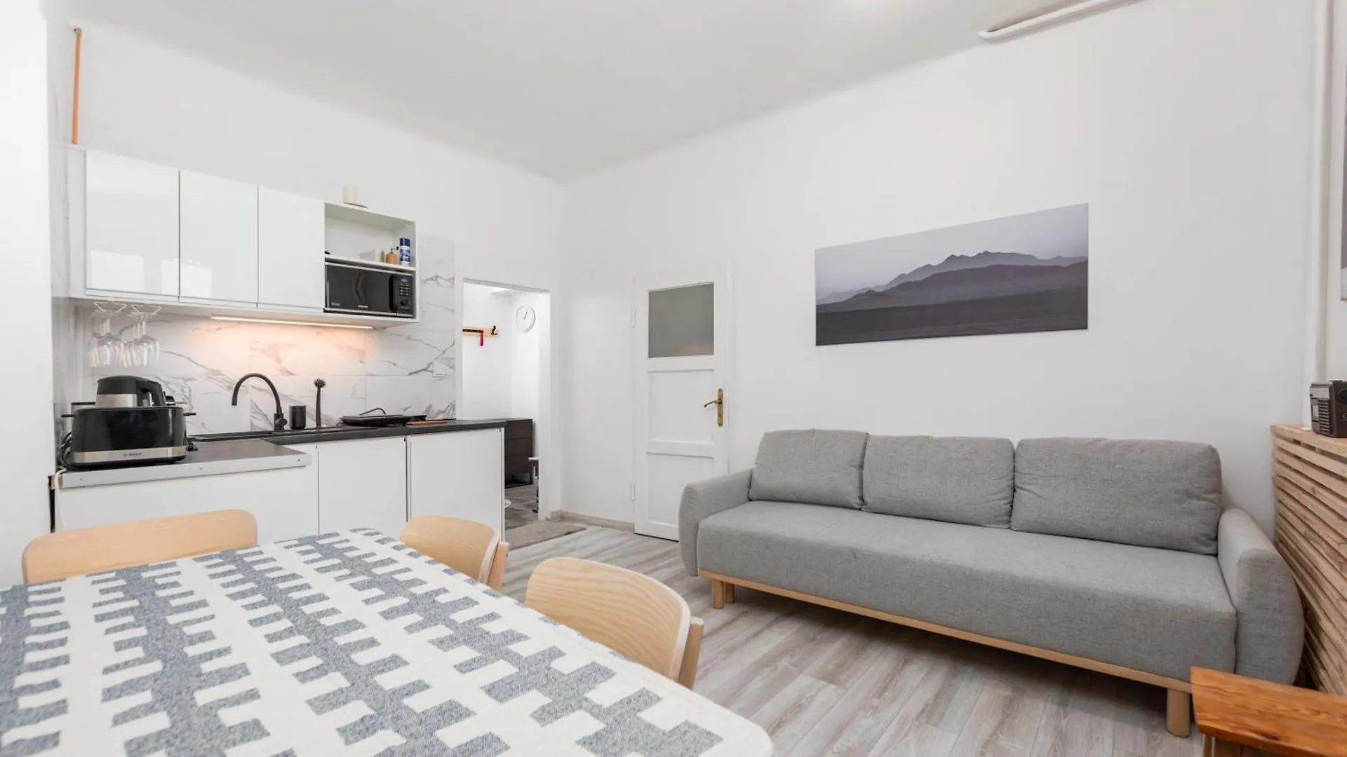 Apartamento Krakowskie Przedmiescie 69 By Homeprime Varsovia Polonia